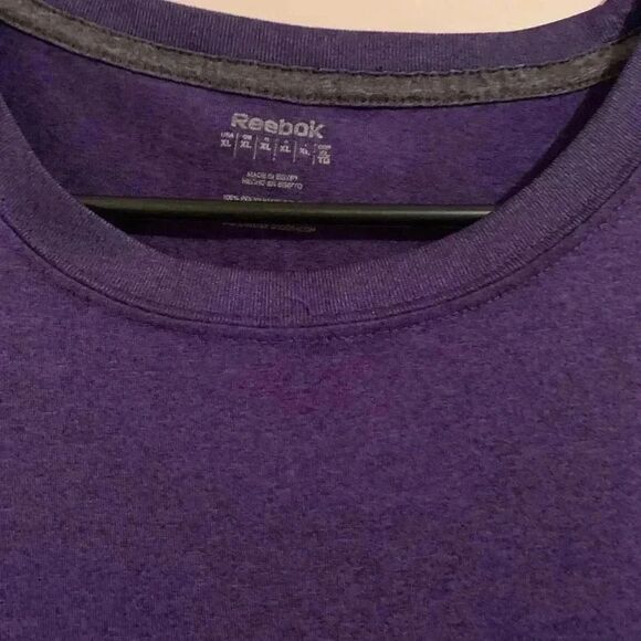 Reebok T-Shirt Men's Purple Gray Logo Athletic Quick Dry Short Sleeve - Picture 3 of 4